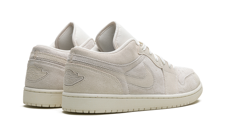 Air Jordan 1 "Pale Ivory" FQ3055 100