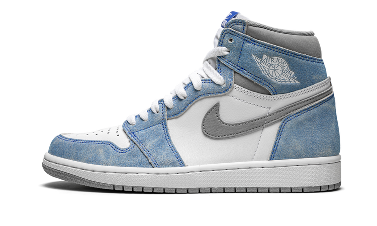 Air Jordan 1 Retro High OG "Hyper Royal" 555088 402