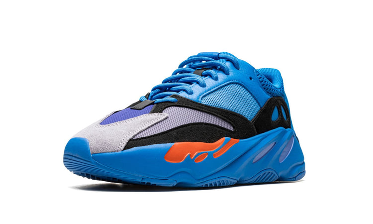 YEEZY BOOST 700 "Hi-Res Blu" HP6674