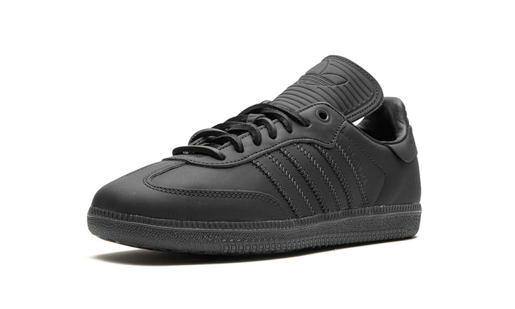 Humanrace Samba "Pharrell Williams - Charcoal" Sneaker IE7291