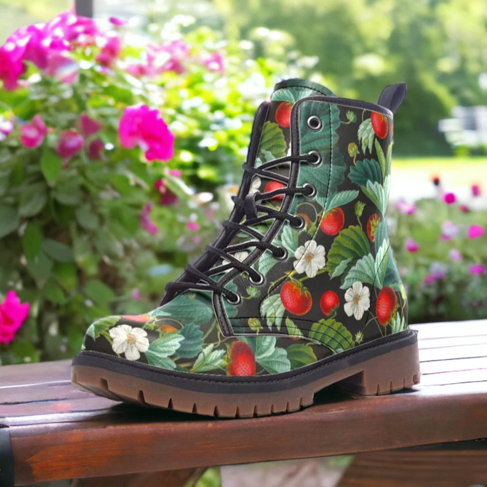 Hippie Art Zone - Cottagecore Strawberries Boots.