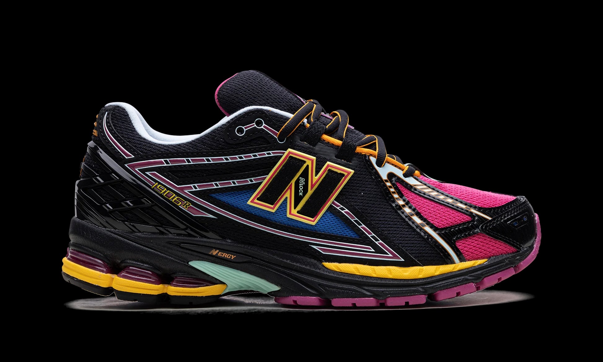 1906 "Black/Pink"