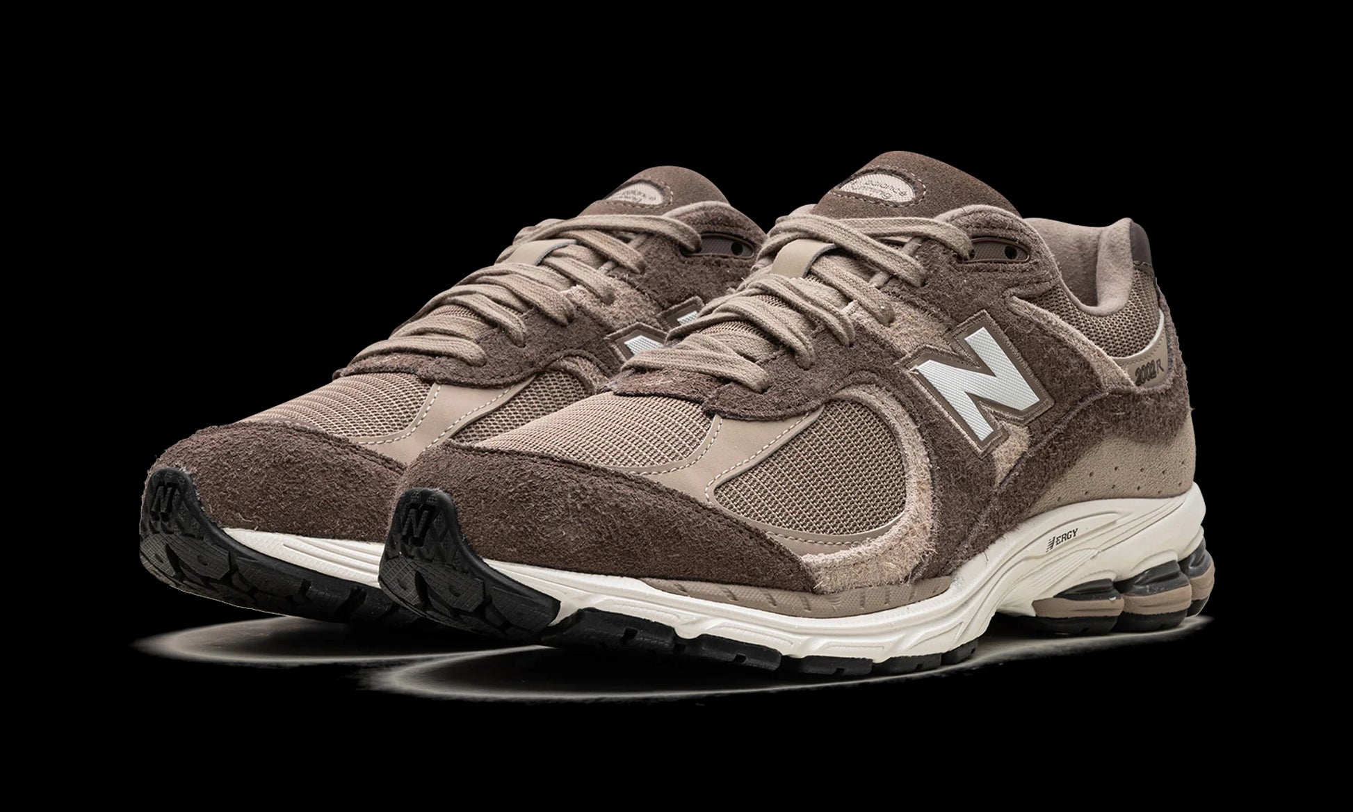 2002R "ASOS Exclusive Brown"