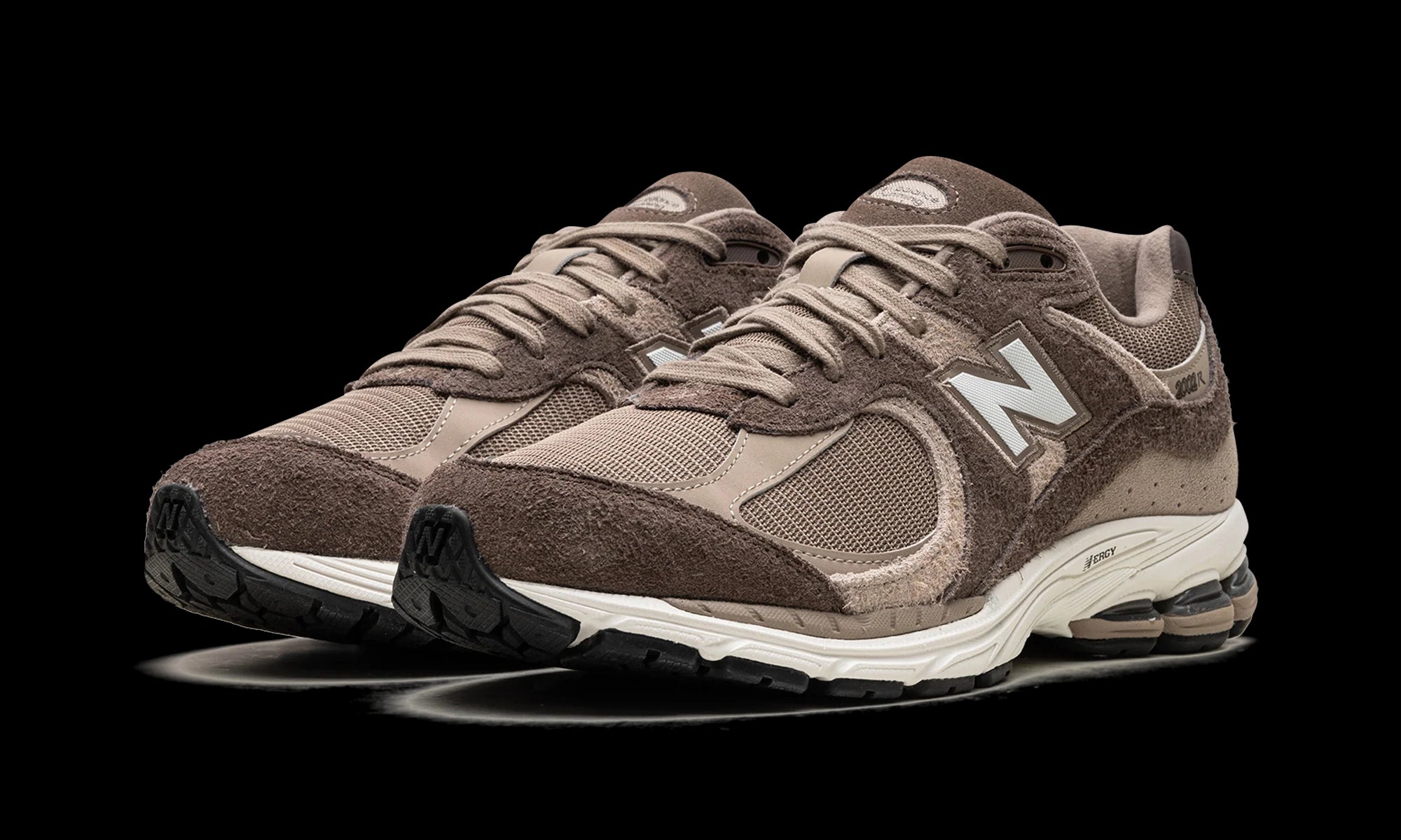 2002R "ASOS Exclusive Brown"