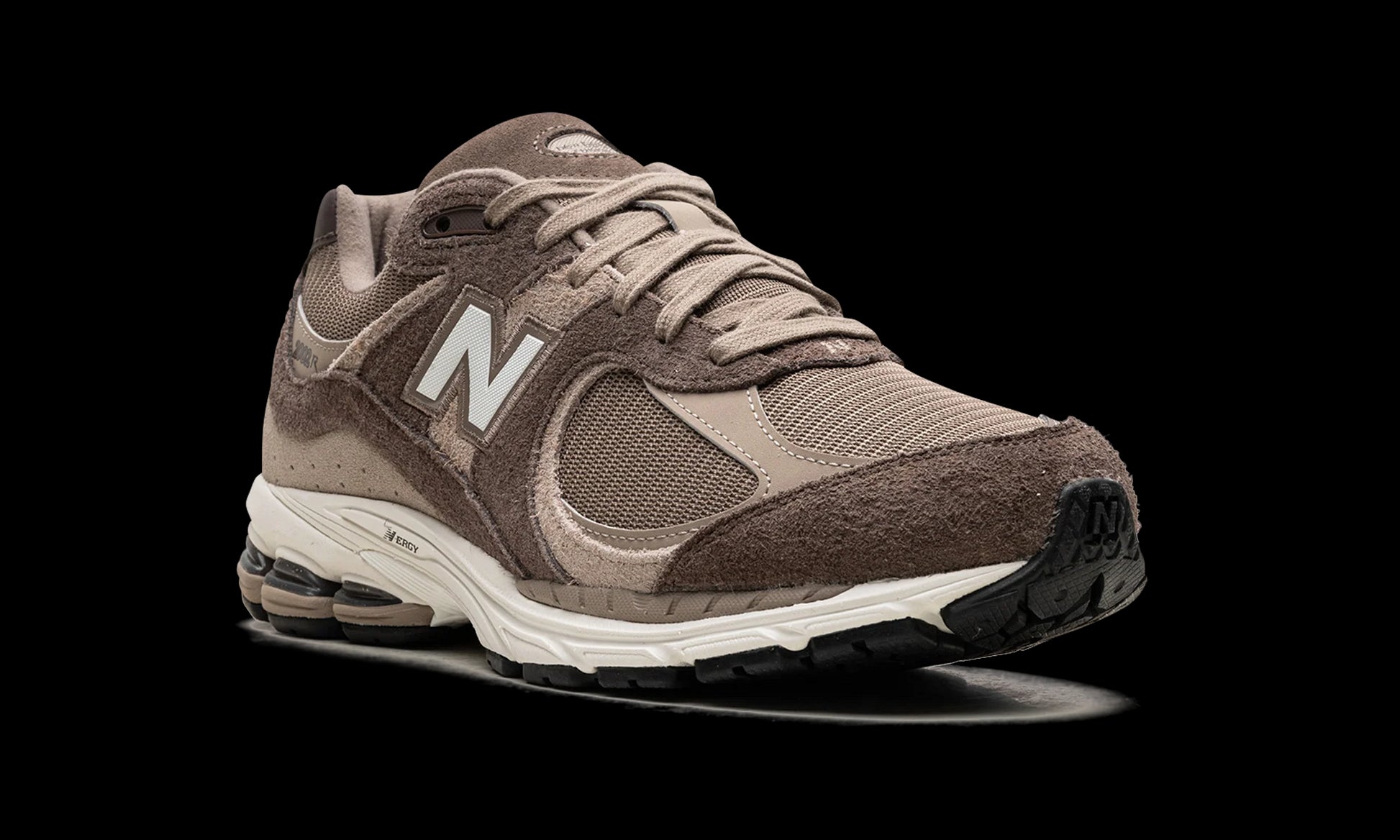 2002R "ASOS Exclusive Brown"