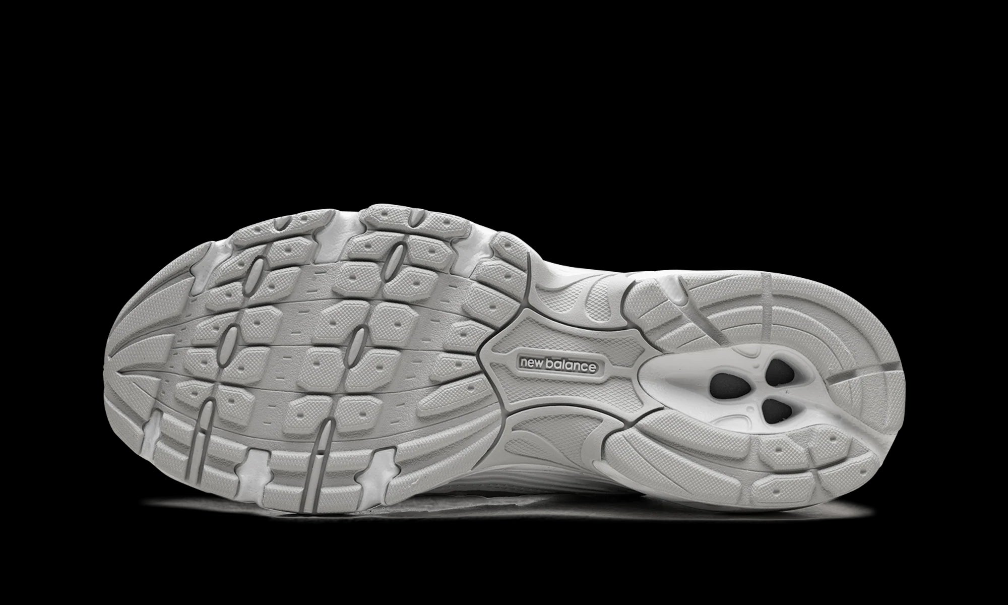 530 "Silver Metallic Polka Dots"