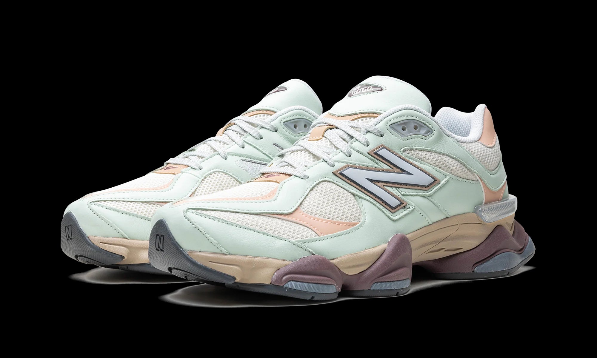 9060 "Clay Ash"