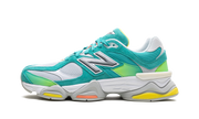 9060 "cyan Burst" - 1