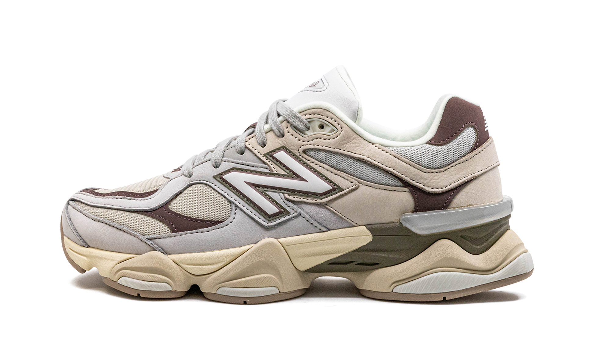 9060 "grey Matter / Timberwolf" - 1