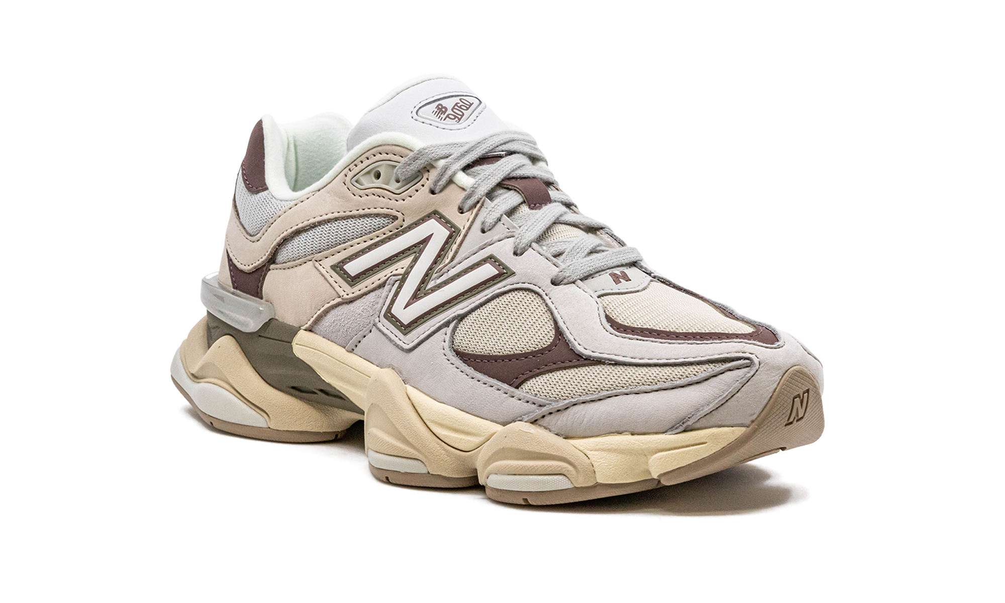 9060 "grey Matter / Timberwolf" - 7