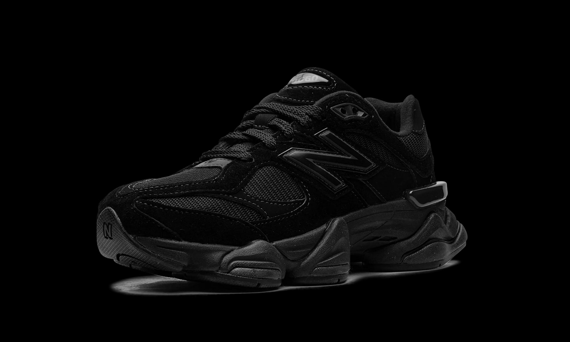 9060 "Triple Black"