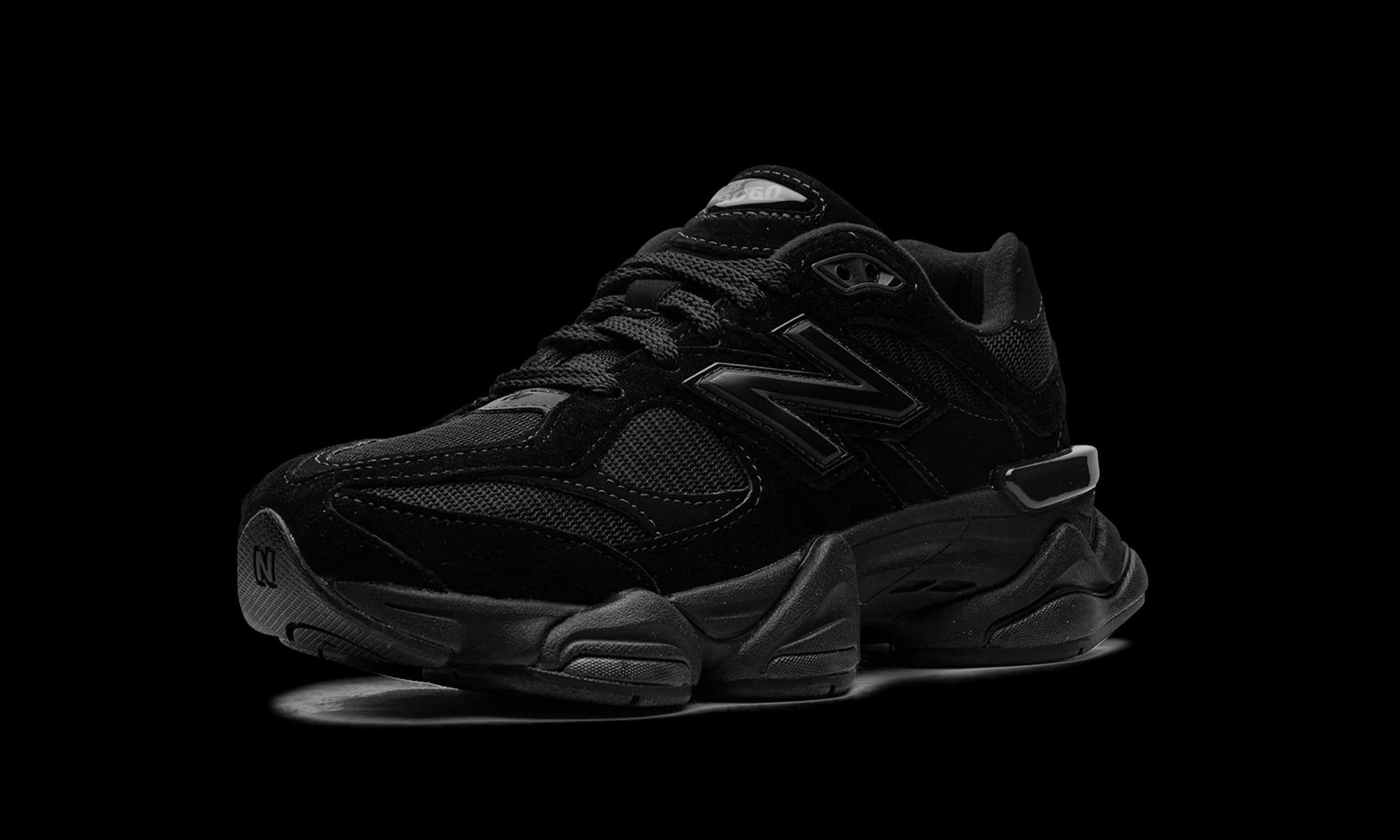9060 "Triple Black"