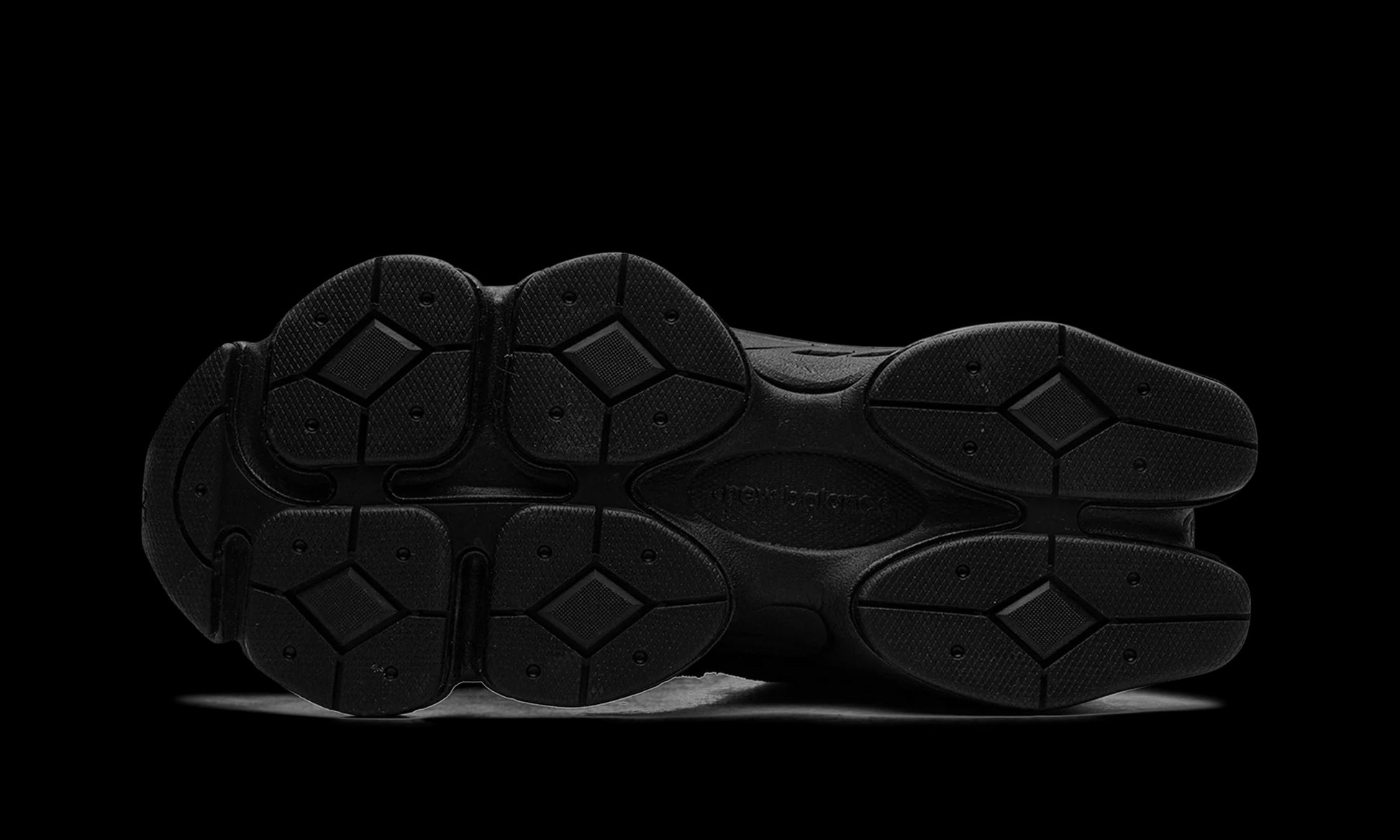 9060 "Triple Black"