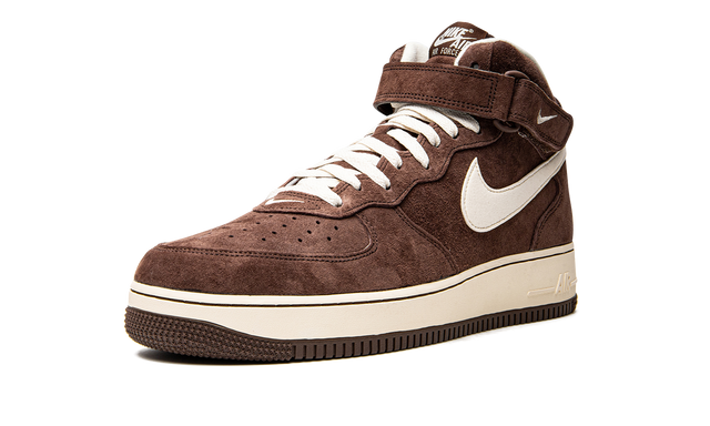 AIR FORCE 1 MID &#39;07 QS &quot;Chocolate&quot; DM0107 200