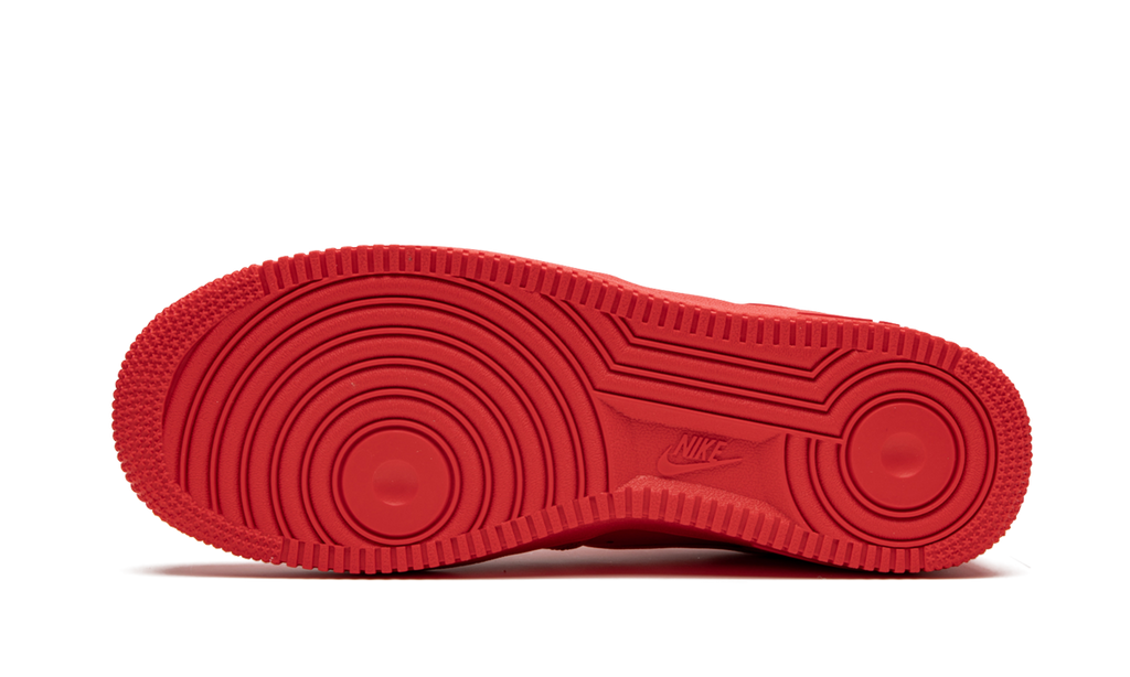 Air Force 1 '07 LV8 "Triple Red" CW6999 600