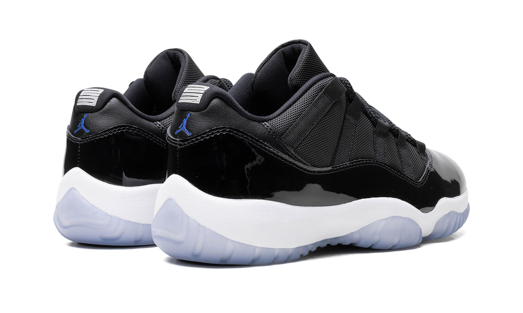 Air Jordan 11 Low &quot;Space Jam&quot; FV5104 004