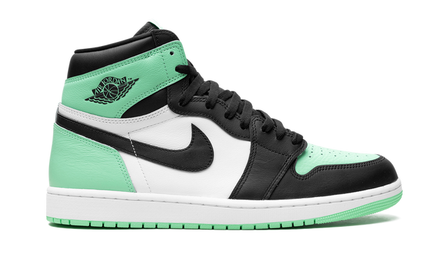 Air Jordan 1 Retro High OG &quot;Green Glow&quot; DZ5485 130