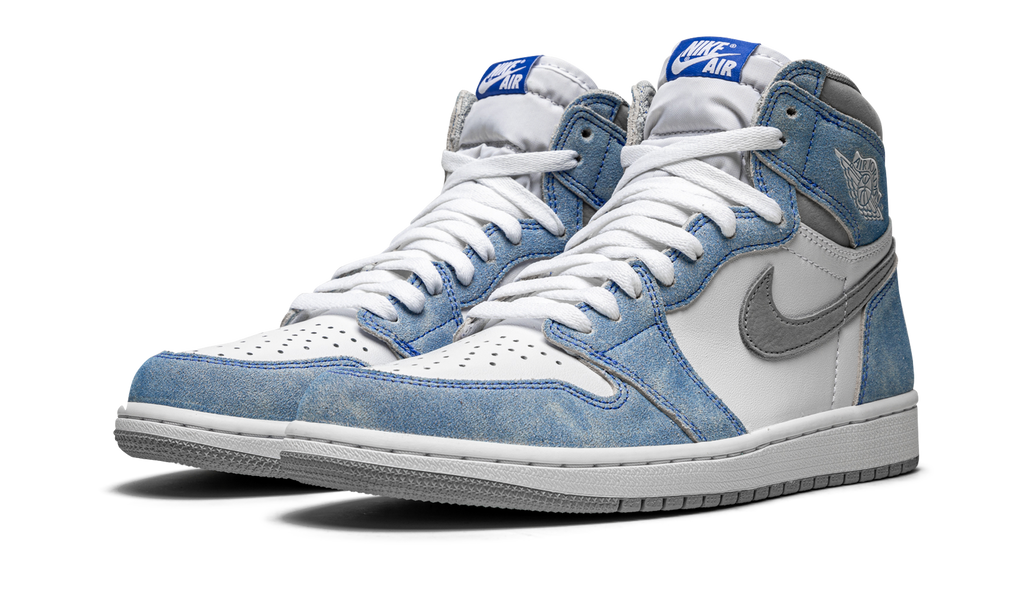 Air Jordan 1 Retro High OG &quot;Hyper Royal&quot; 555088 402