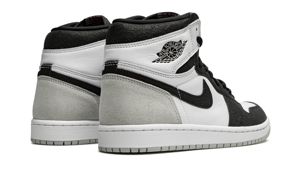 Air Jordan 1 Retro High OG &quot;Stage Haze&quot; 555088 108