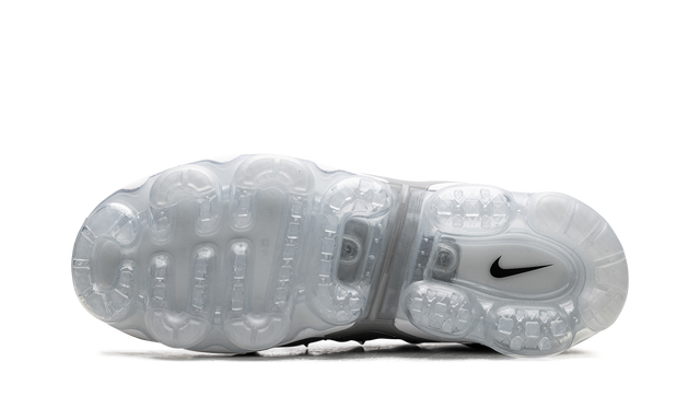 Air Vapormax Plus &quot;Silver Gradient&quot; 924453 007