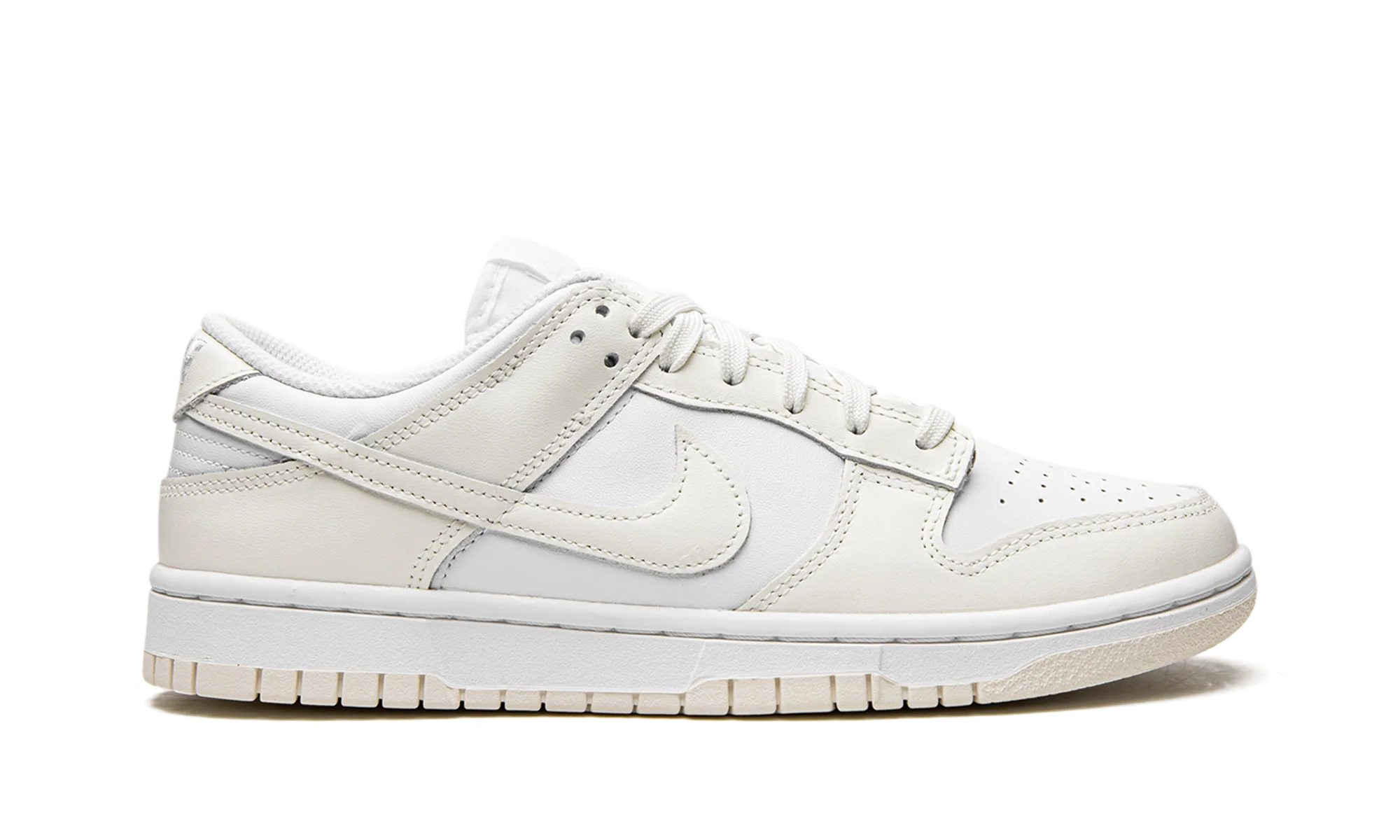 Dunk Low Mns Wmns "Coconut Milk" DD1503 121