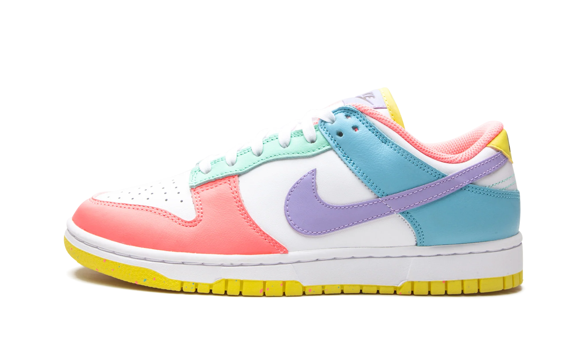 Dunk Low Se Wmns "Easter" DD1872 100