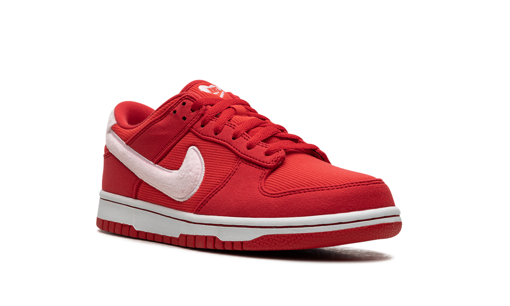 Dunk Low GS &quot;Valentine&#39;s Day Solemates&quot; FZ3548 612