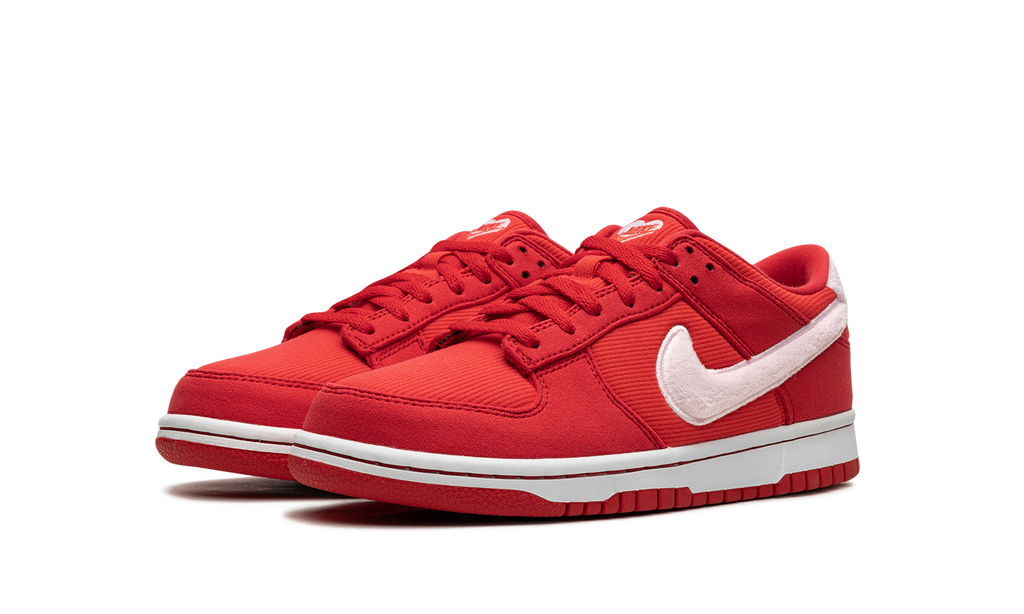 Dunk Low GS &quot;Valentine&#39;s Day Solemates&quot; FZ3548 612