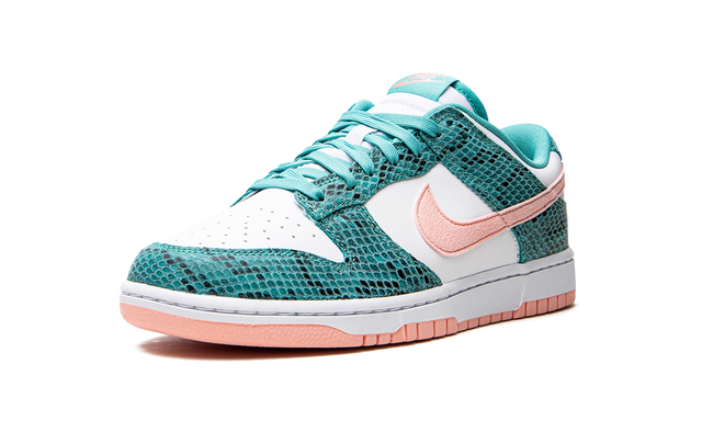 Dunk Low "Snakeskin Washed Teal Bleached Coral" DR8577 300