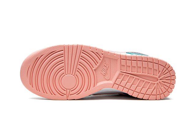Dunk Low "Snakeskin Washed Teal Bleached Coral" DR8577 300