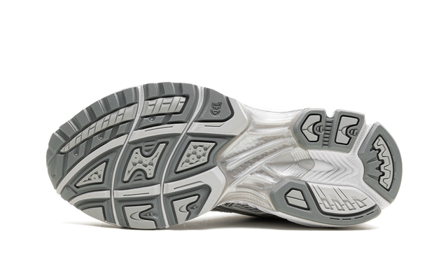 GEL-KAYANO 14 WMNS "Cloud Grey" 1202A056 021