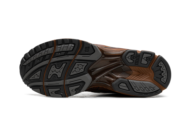 Gel-Kayano 14 "Earthenware Pack Rusty Brown" 1203A412 200