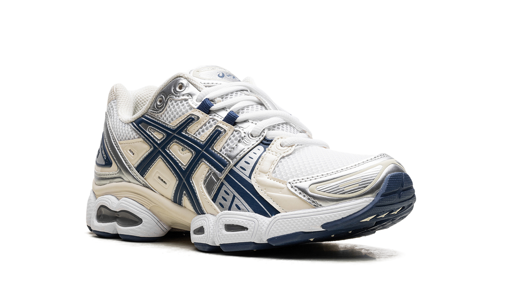 Gel-Nimbus 9 WMNS &quot;White Light Indigo&quot; 1202A278 108