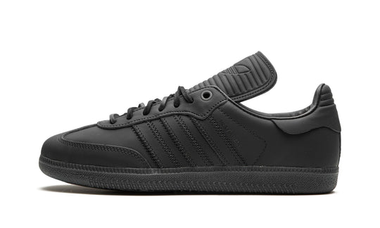 Humanrace Samba "Pharrell Williams - Charcoal" Sneaker IE7291