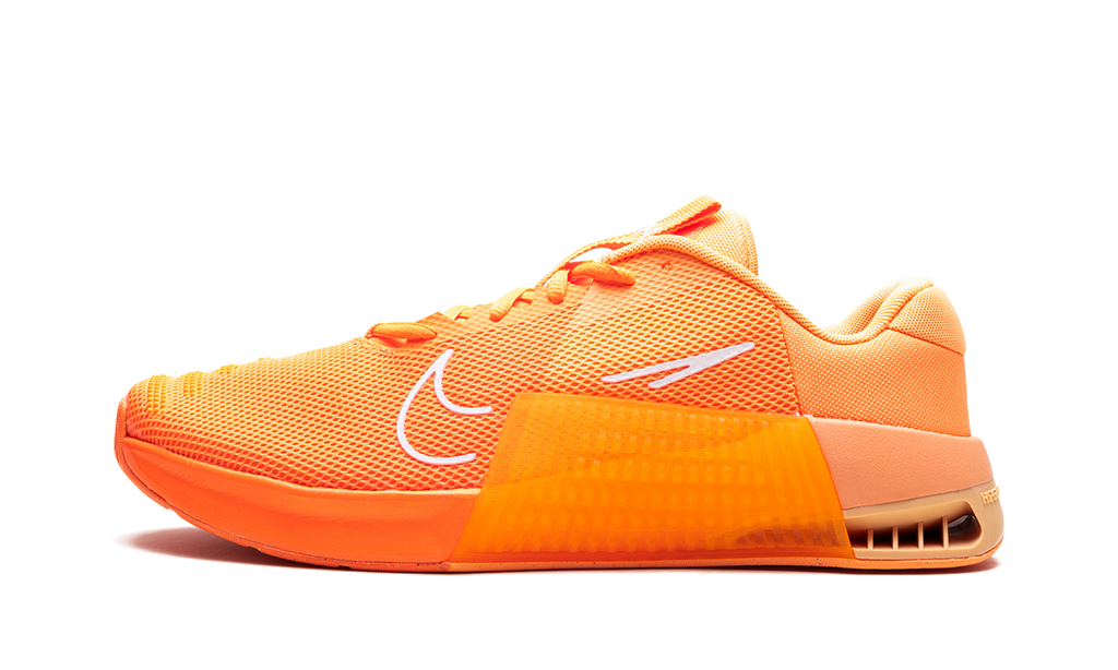 Metcon 9 AMP "Atomic Orange" DZ2616 800