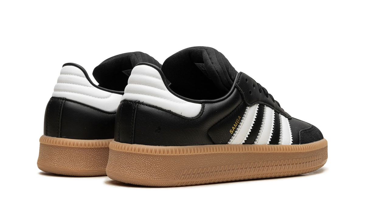 Samba XLG &quot;Black White Gum&quot; Sneaker IE1379