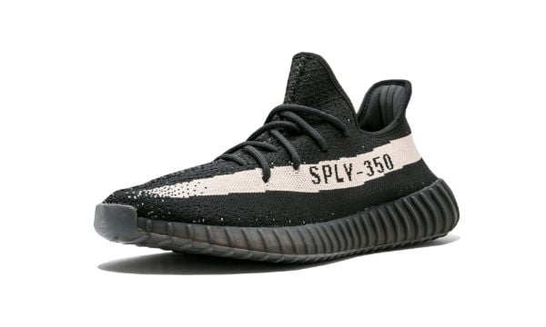 Yeezy Boost 350 V2 &quot;Oreo&quot; BY1604