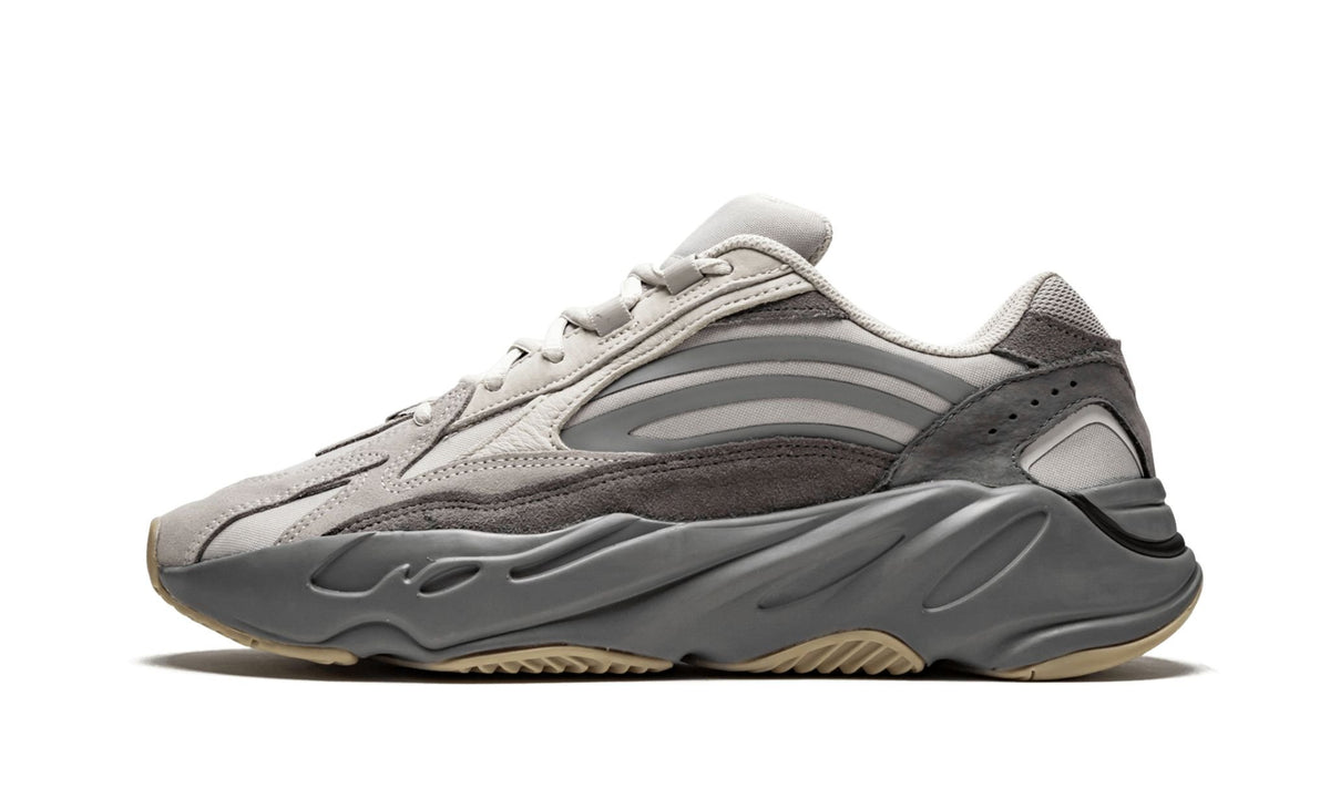 Yeezy Boost 700 V2 &quot;Tephra&quot; FU7914