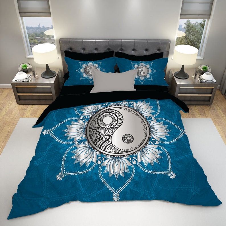 Hippie Art Zone - Yin Yang And Lotus Bedding Set For Hippies