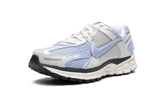 Zoom Vomero 5 WMNS "Royal Tint" FJ4588 025