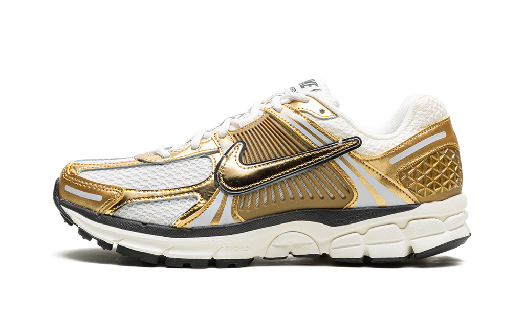 Zoom Vomero 5 WMNS &quot;Metallic Gold&quot; HF7723 001