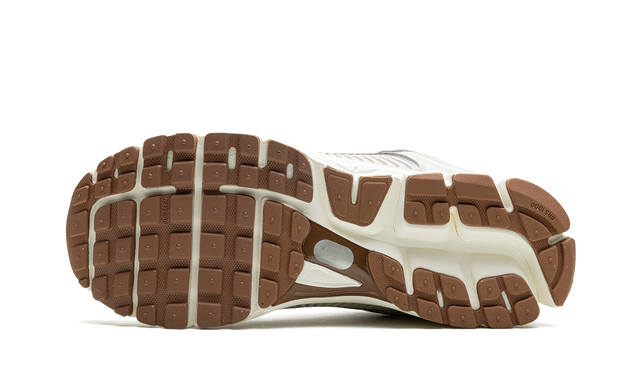 Zoom Vomero 5 Wmns "Light Orewood Brown" FZ3780 101