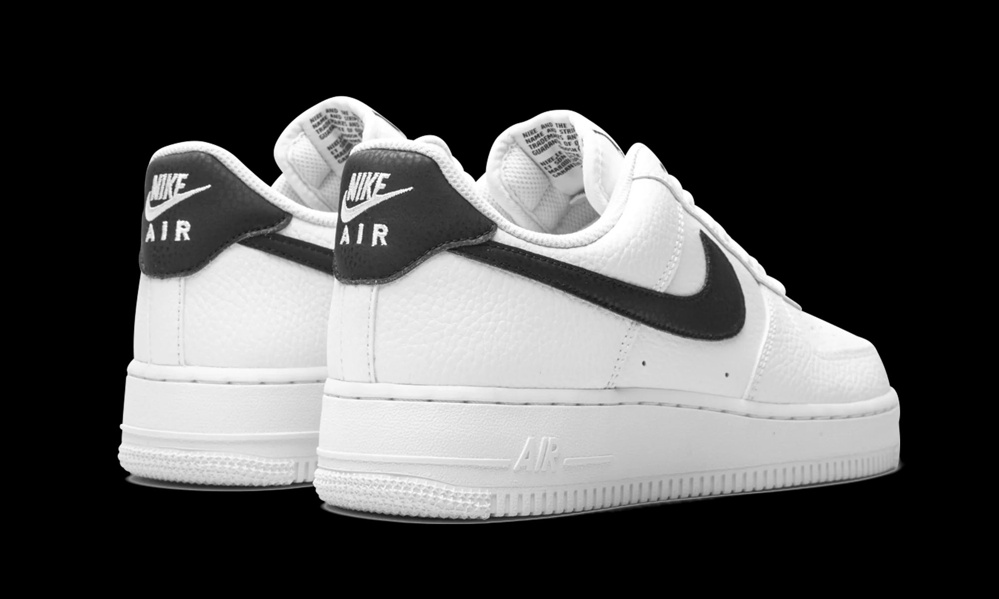 Air Force 1 Low '07 "White / Black" CT2302 100