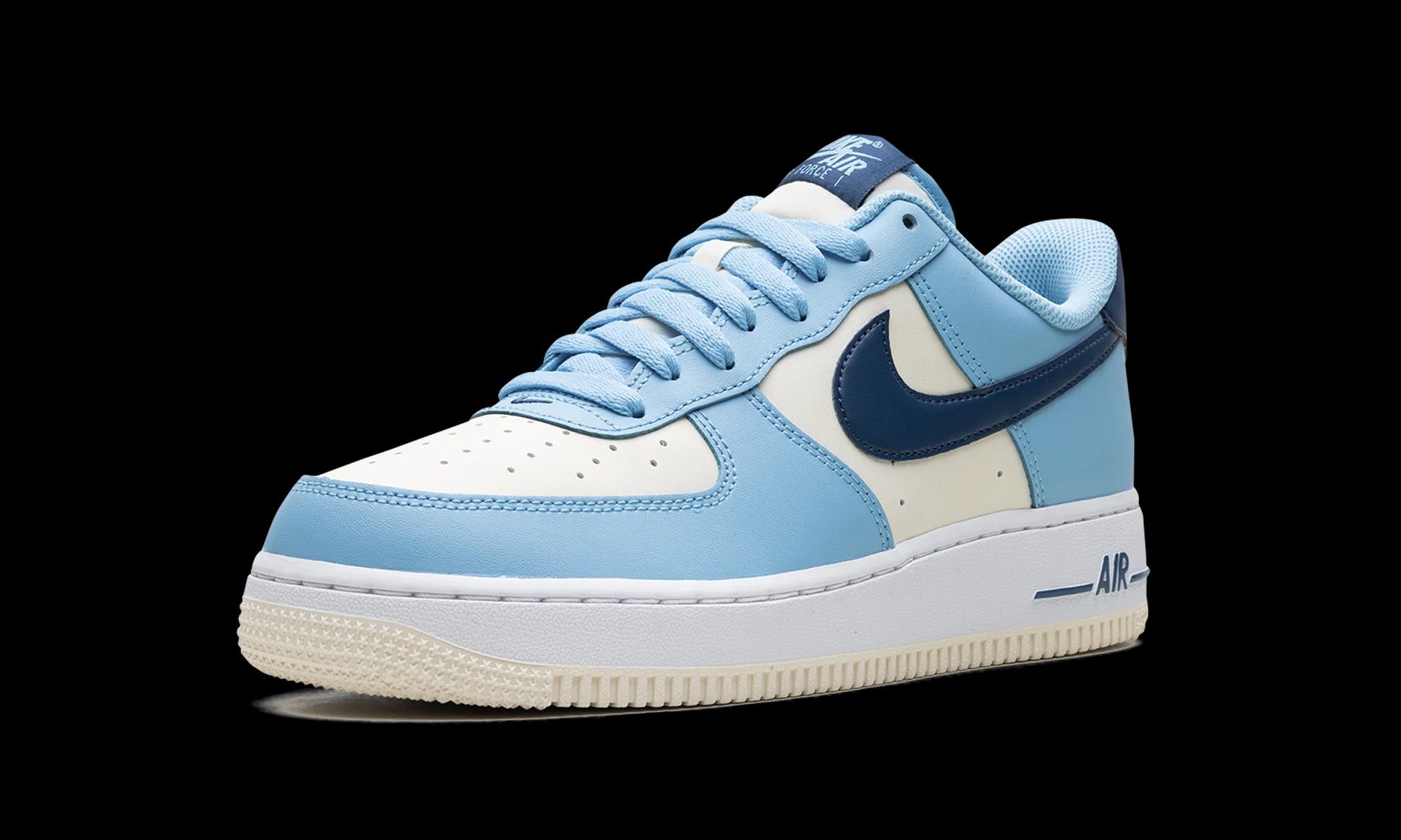 Air Force 1 Low "Aquarius Blue Coconut Milk"
