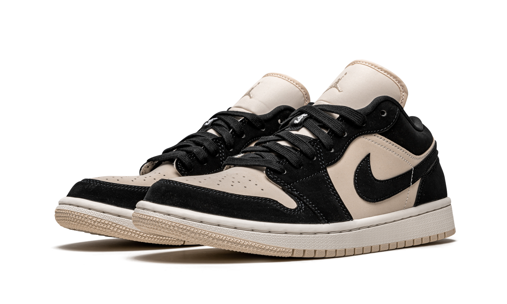 Air Jordan 1 Low Wmns "black Guava Ice" - 2