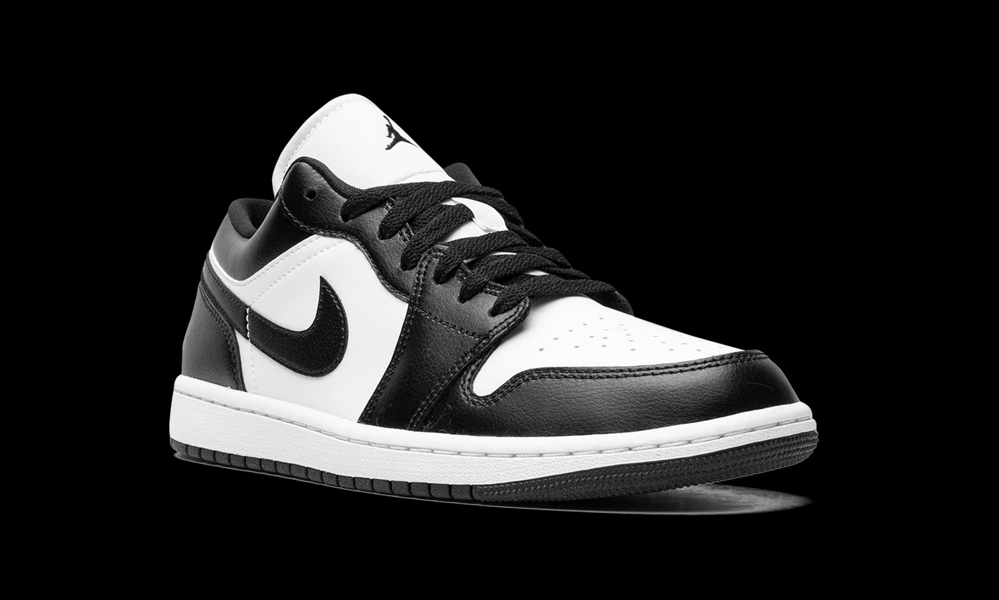 Air Jordan 1 Low WMNS "Panda" DC0774 101