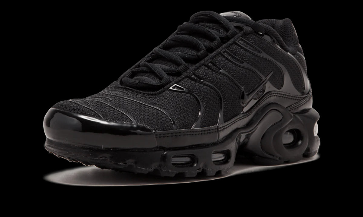 Air Max Plus "Triple Black"