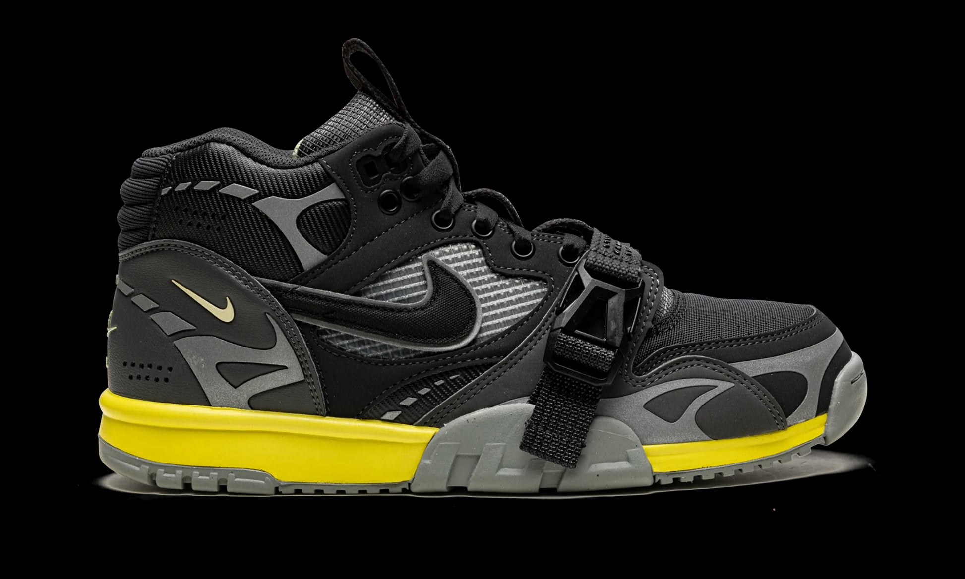 Air Trainer 1 SP "Dark Smoke Grey"