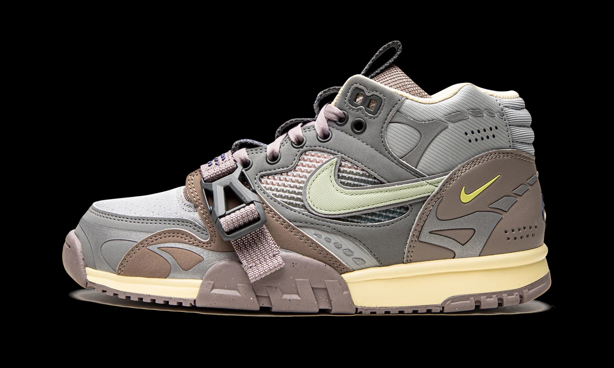 Air Trainer 1 SP "Light Smoke"