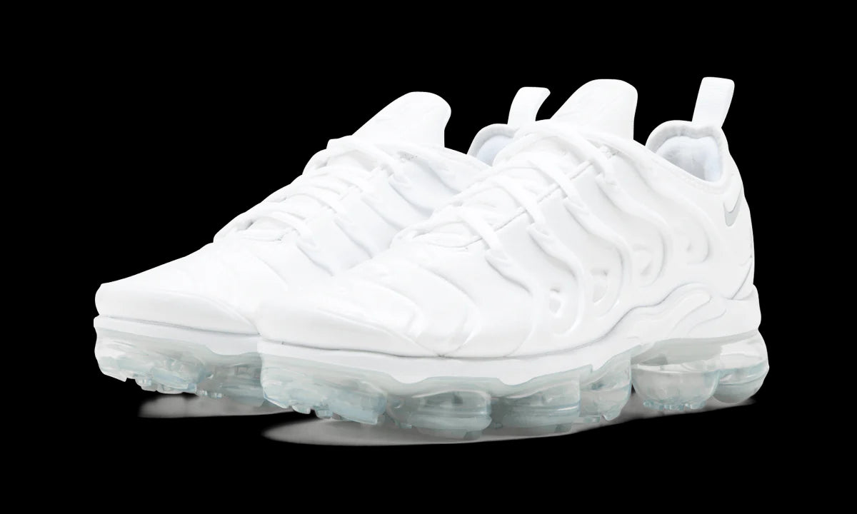 Air Vapormax Plus "Triple White"